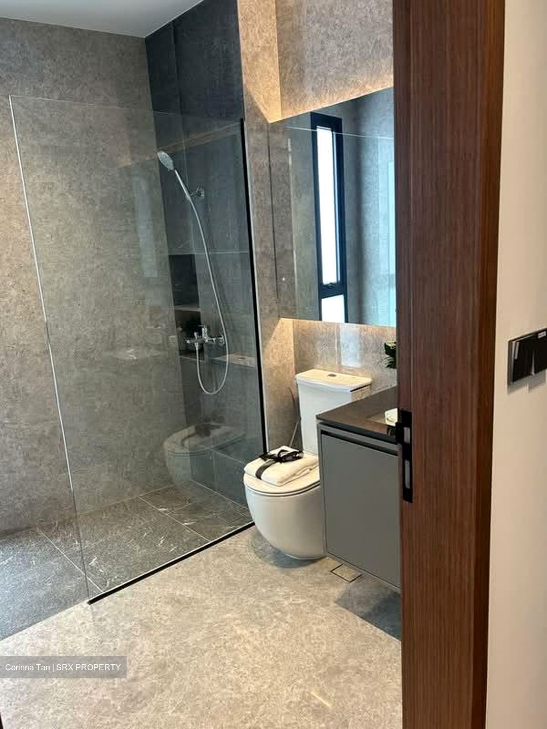 Sembawang Straits Estate (D27), Terrace #594932591